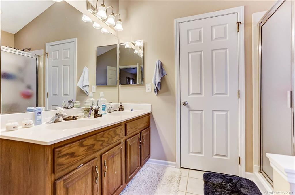 4637 Highcroft Lane Charlotte NC 28269