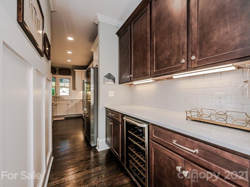 827 Isabel Court Charlotte NC 28211