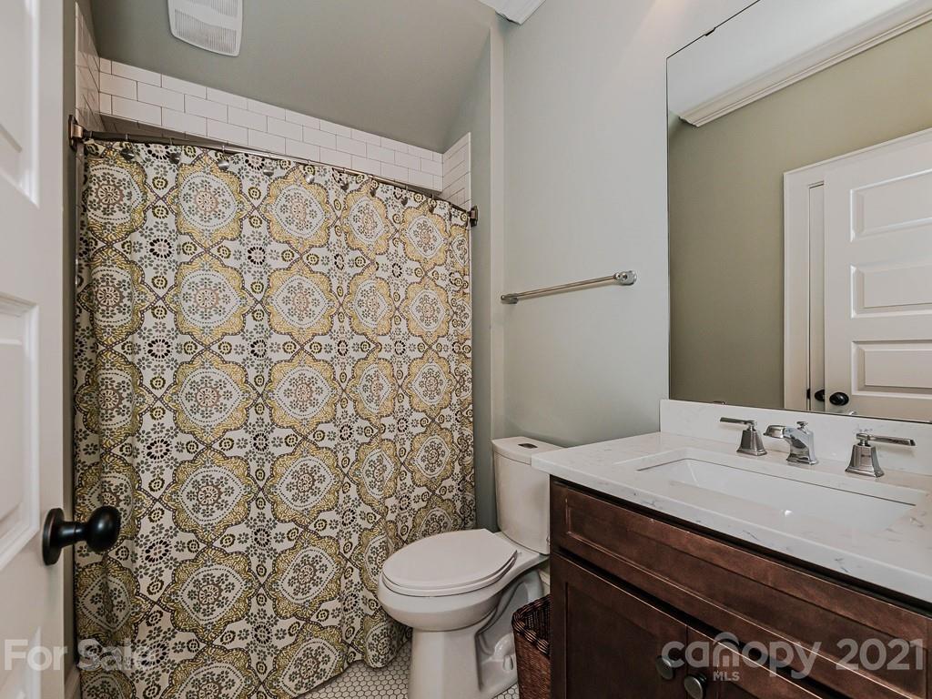 827 Isabel Court Charlotte NC 28211