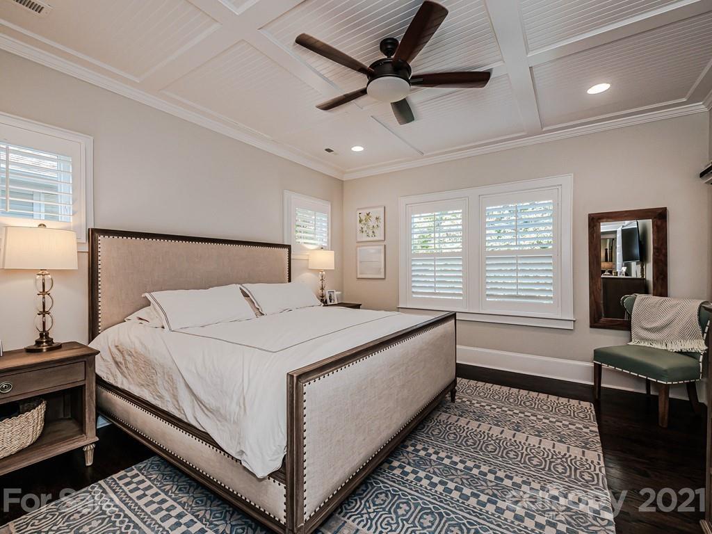 827 Isabel Court Charlotte NC 28211