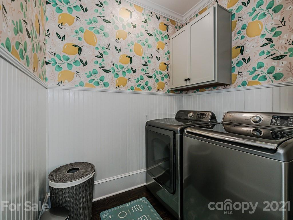 827 Isabel Court Charlotte NC 28211