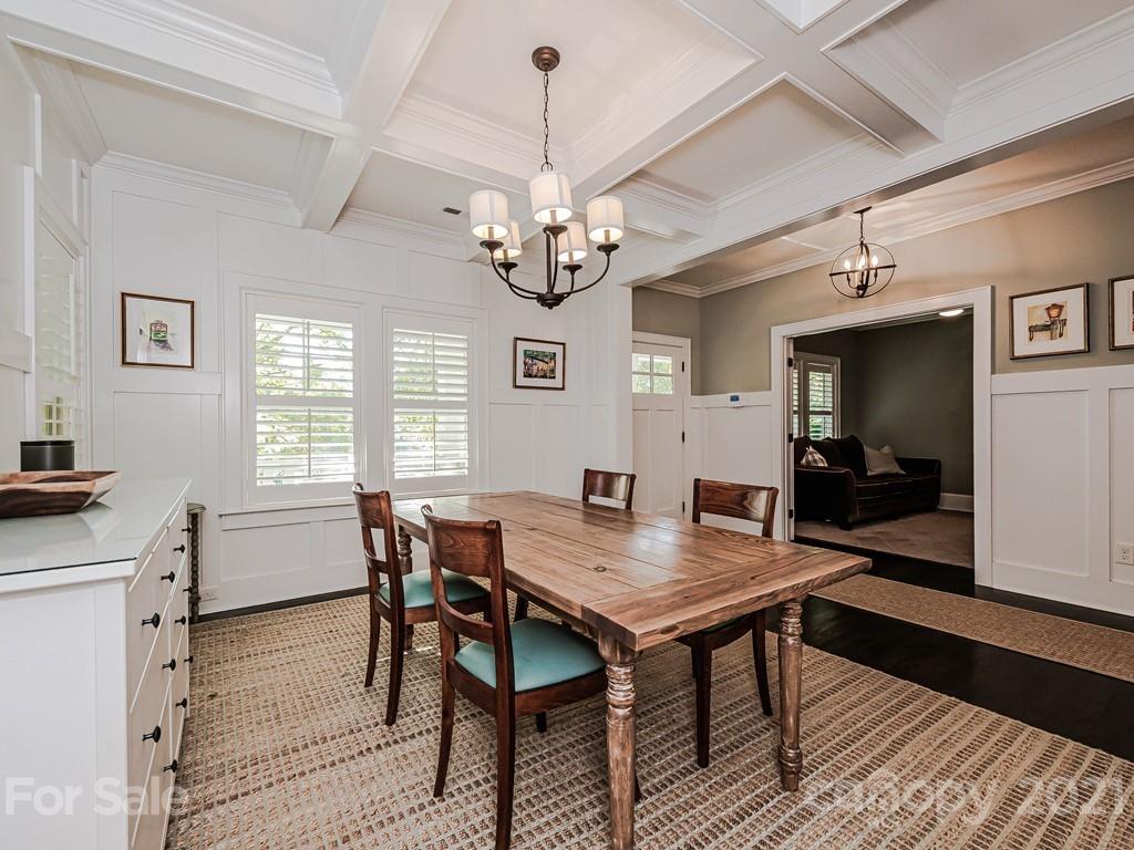 827 Isabel Court Charlotte NC 28211