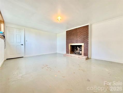 261 N Thomas Lane Stony Point NC 28678