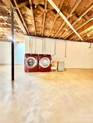 261 N Thomas Lane Stony Point NC 28678