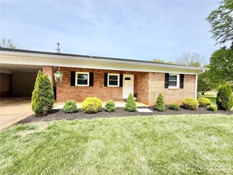 261 N Thomas Lane Stony Point NC 28678