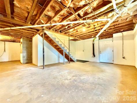 261 N Thomas Lane Stony Point NC 28678
