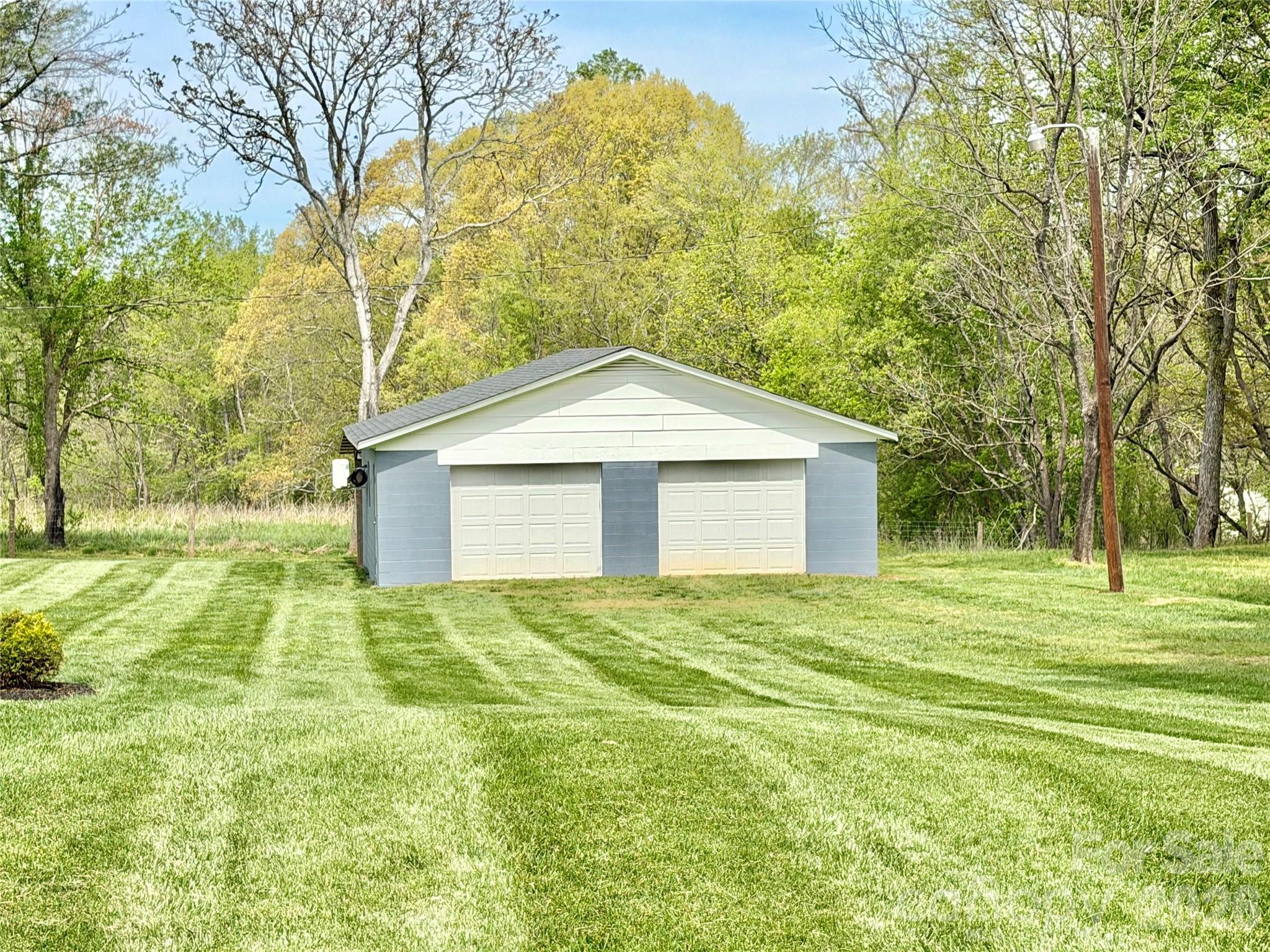 261 N Thomas Lane Stony Point NC 28678