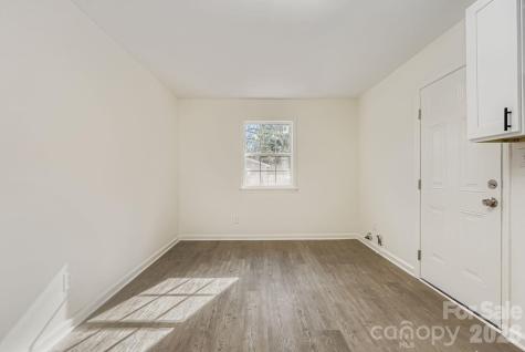 6104 Bridlewood Lane Charlotte NC 28215