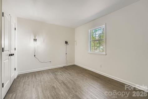 6104 Bridlewood Lane Charlotte NC 28215