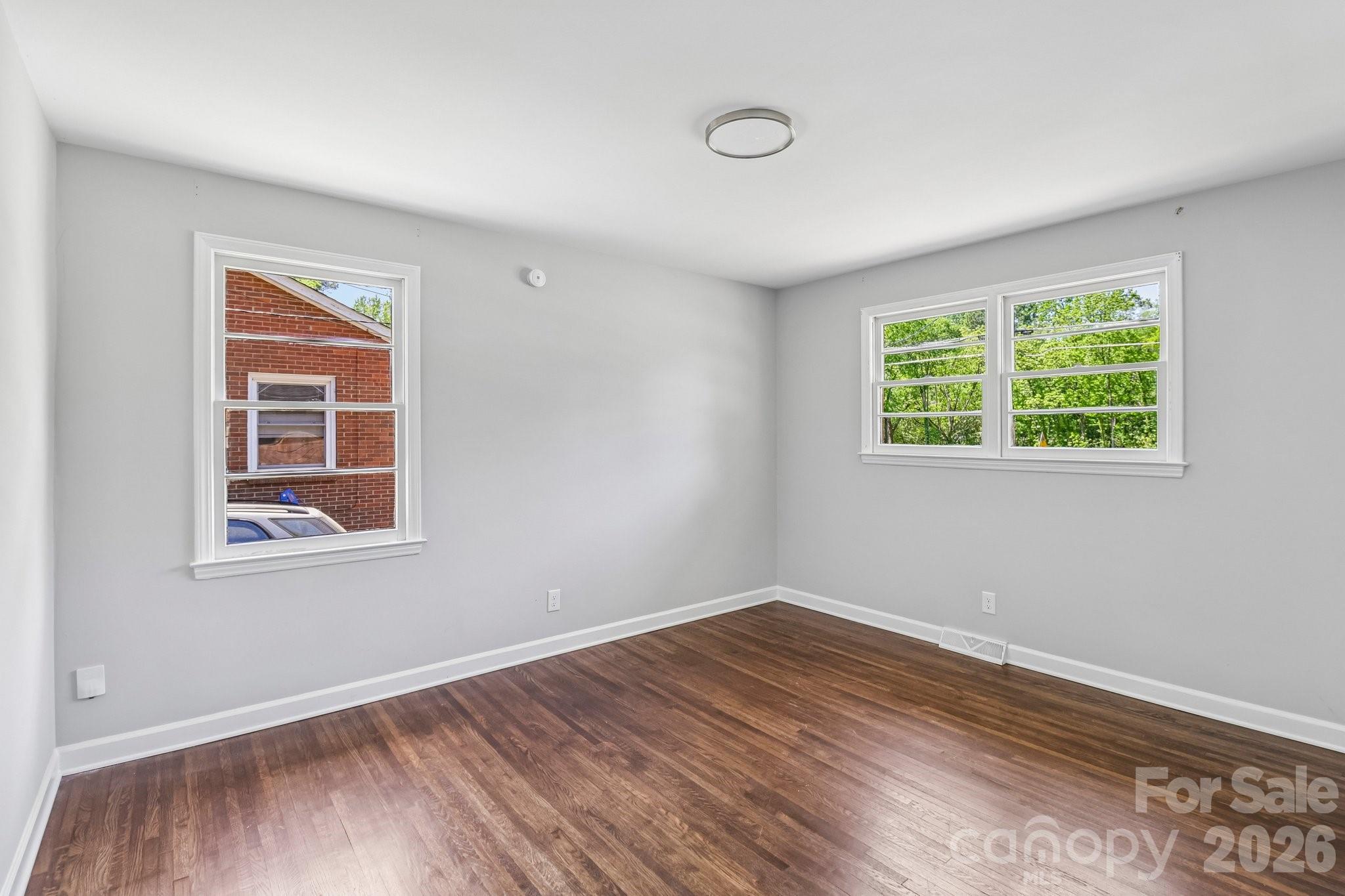 5320 Dolphin Lane Charlotte NC 28215