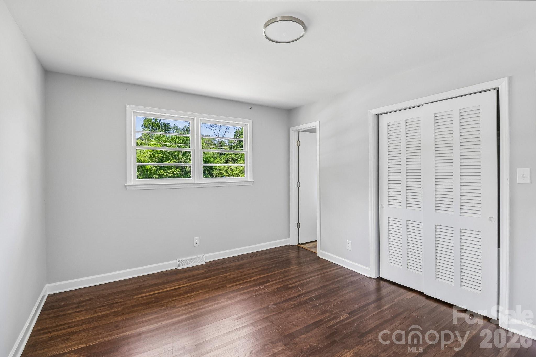 5320 Dolphin Lane Charlotte NC 28215