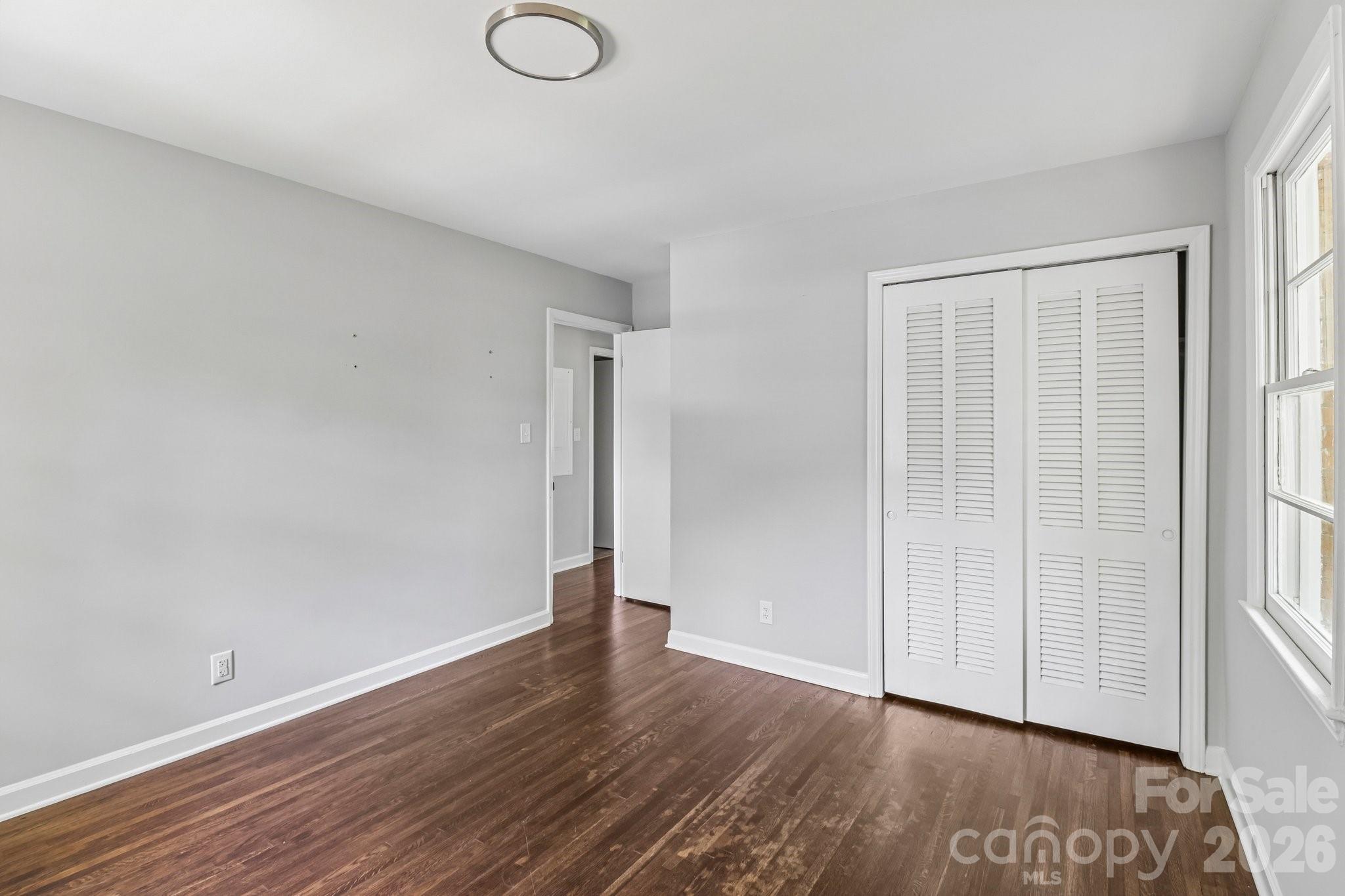 5320 Dolphin Lane Charlotte NC 28215