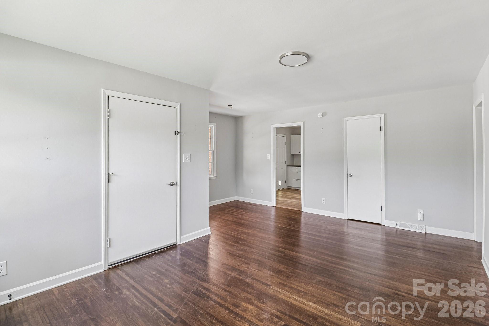 5320 Dolphin Lane Charlotte NC 28215