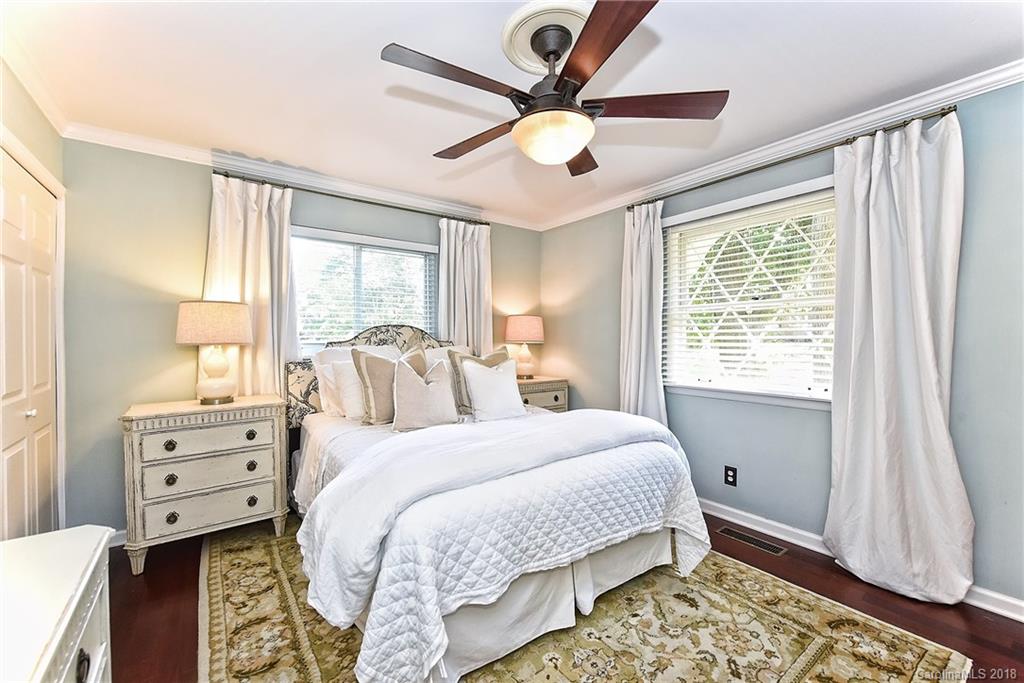 215 Manning Drive Charlotte NC 28209