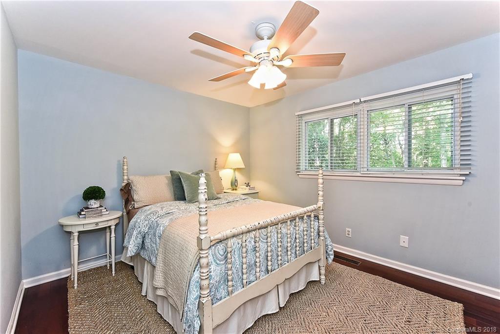 215 Manning Drive Charlotte NC 28209