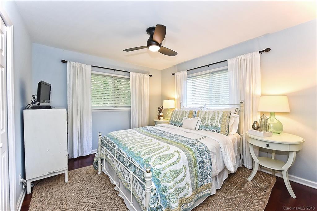 215 Manning Drive Charlotte NC 28209