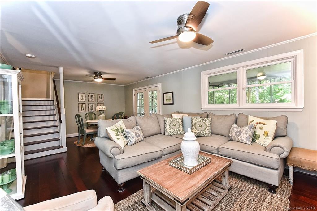 215 Manning Drive Charlotte NC 28209