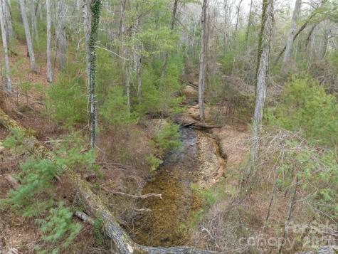 9999 Cedar Hill Drive Asheville NC 28803