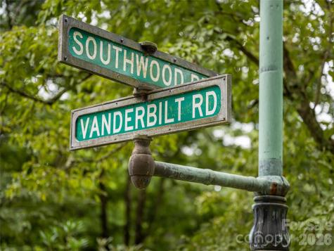 9999 Cedar Hill Drive Asheville NC 28803