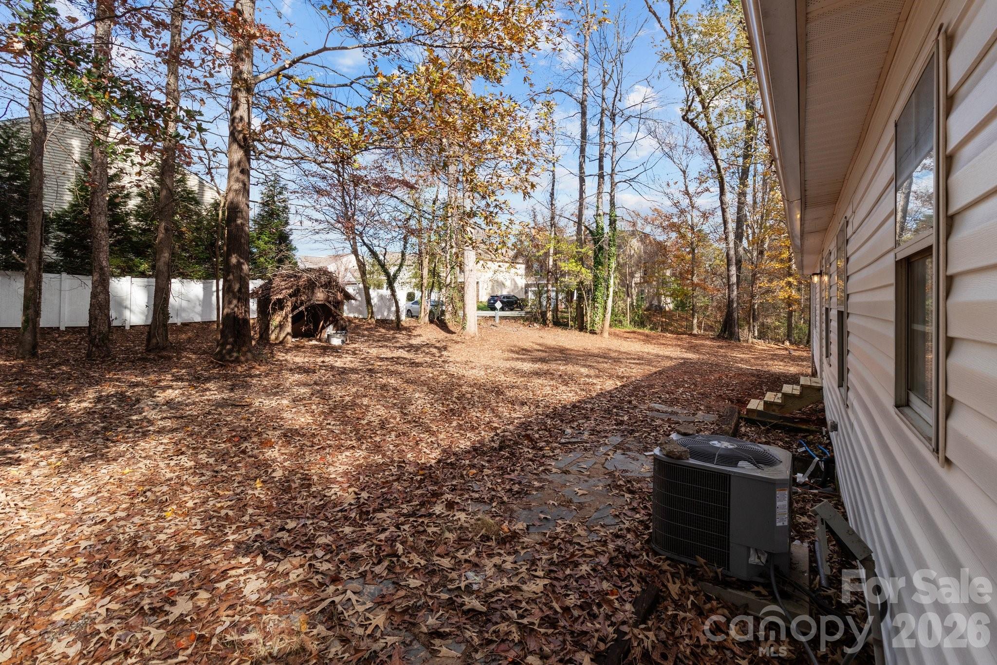 4642 Mcclure Road Charlotte NC 28216