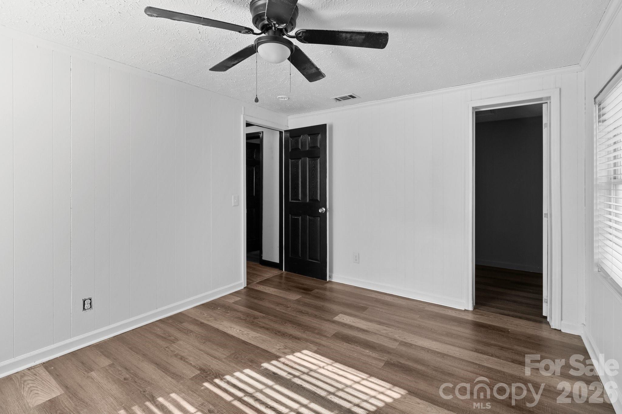 4642 Mcclure Road Charlotte NC 28216