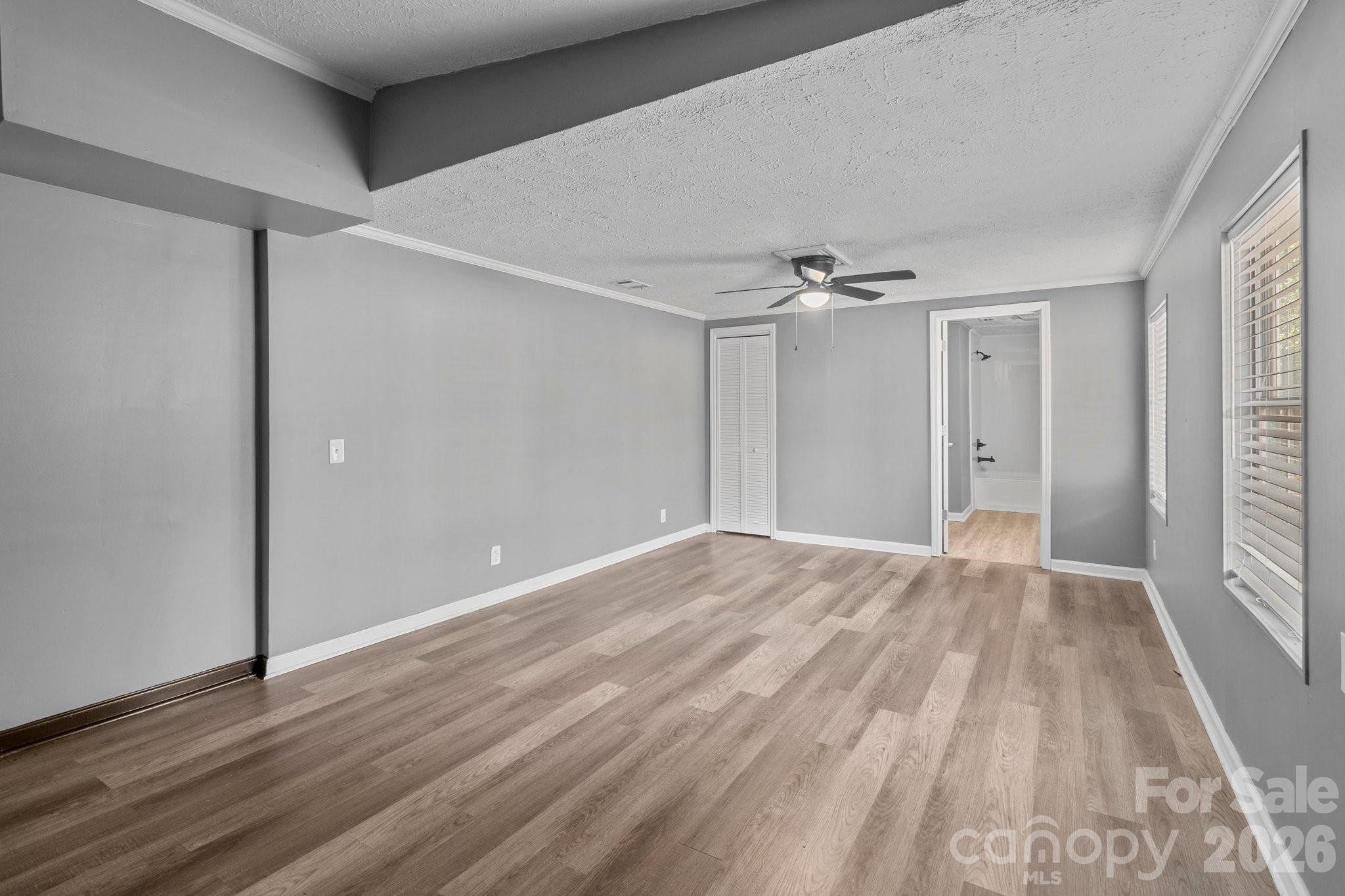 4642 Mcclure Road Charlotte NC 28216