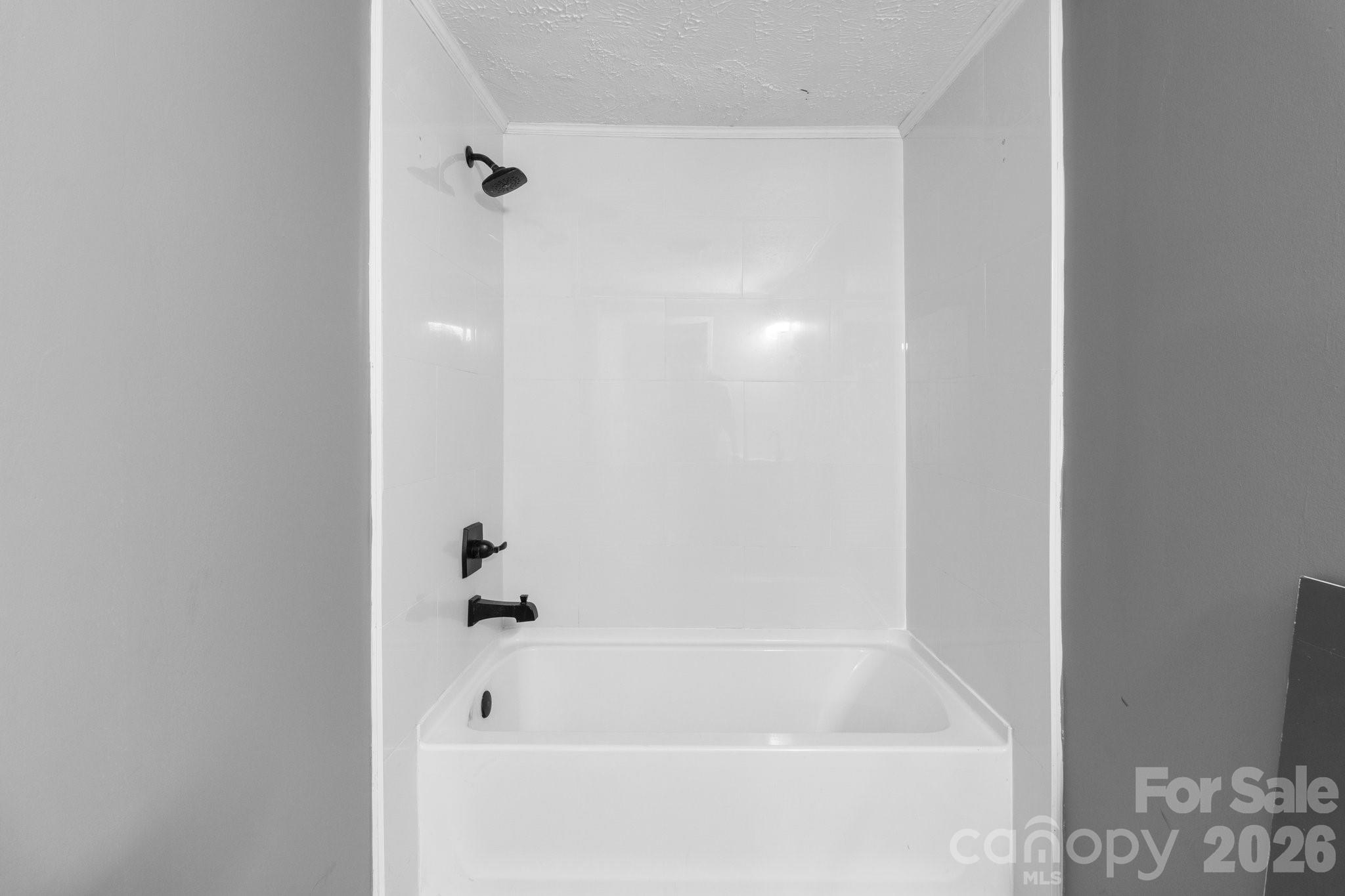 4642 Mcclure Road Charlotte NC 28216