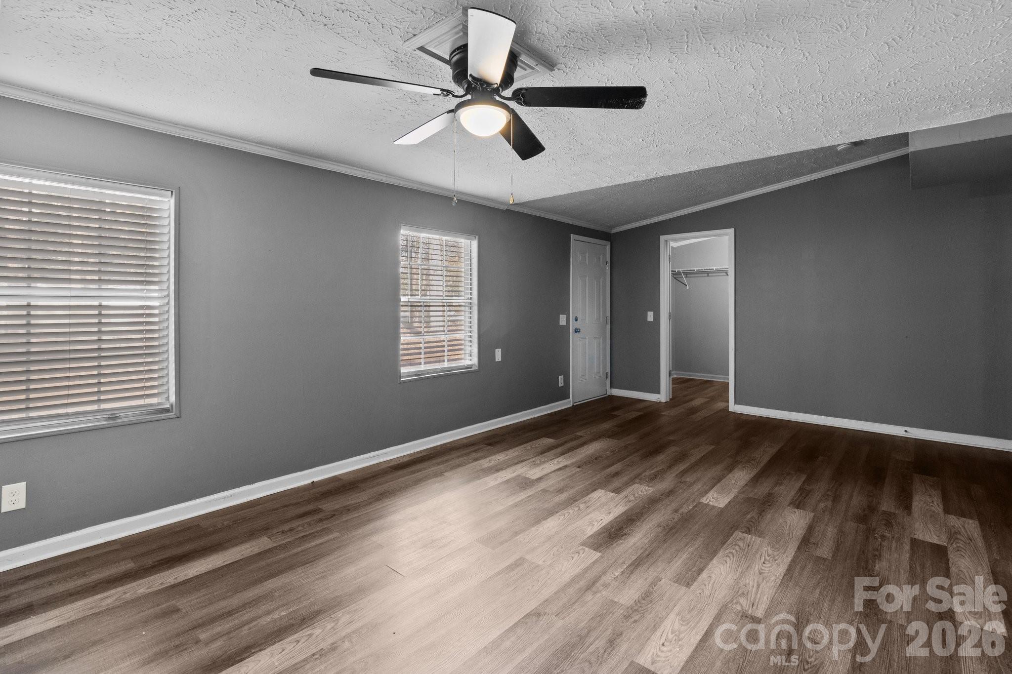 4642 Mcclure Road Charlotte NC 28216