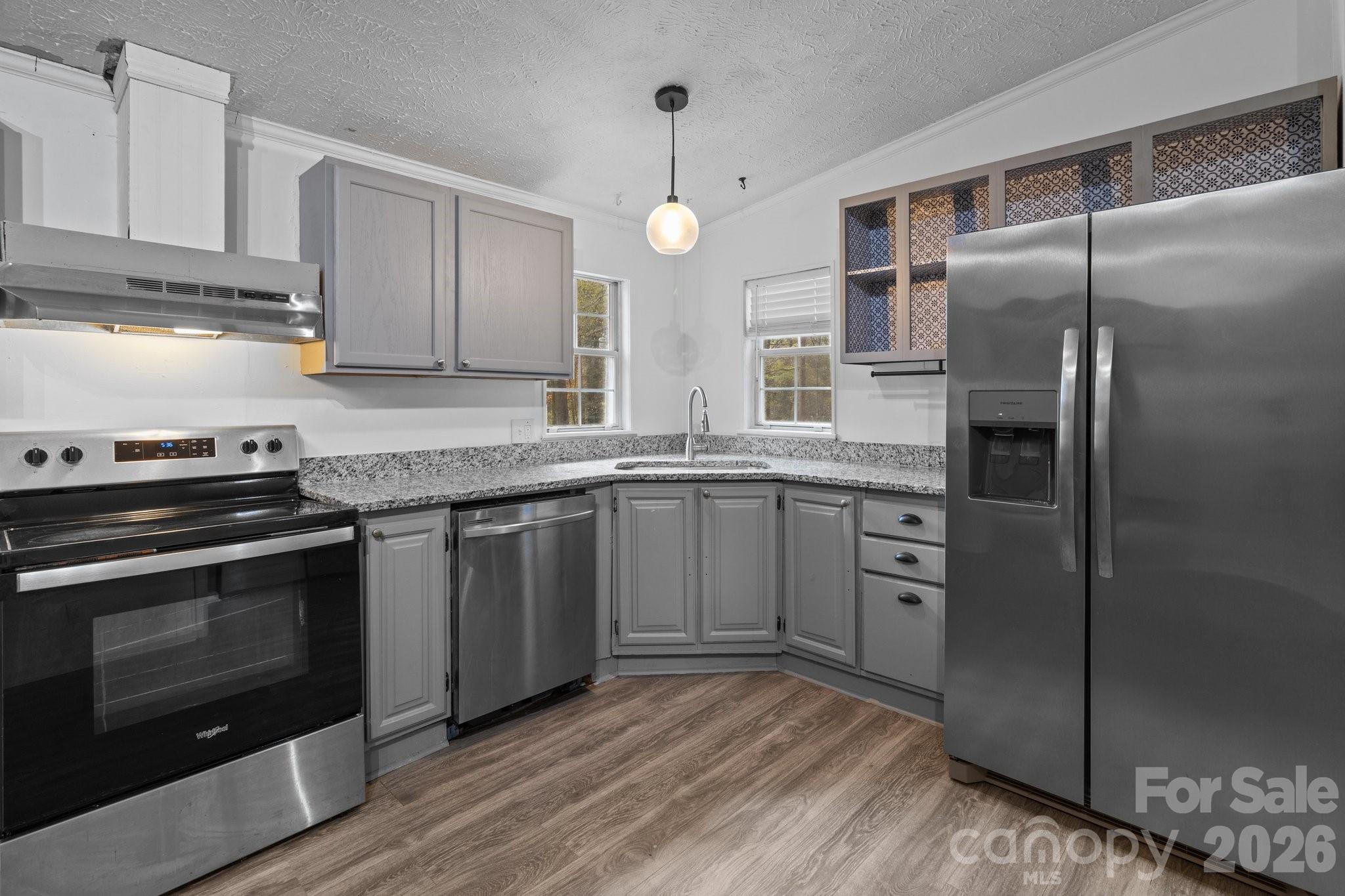 4642 Mcclure Road Charlotte NC 28216