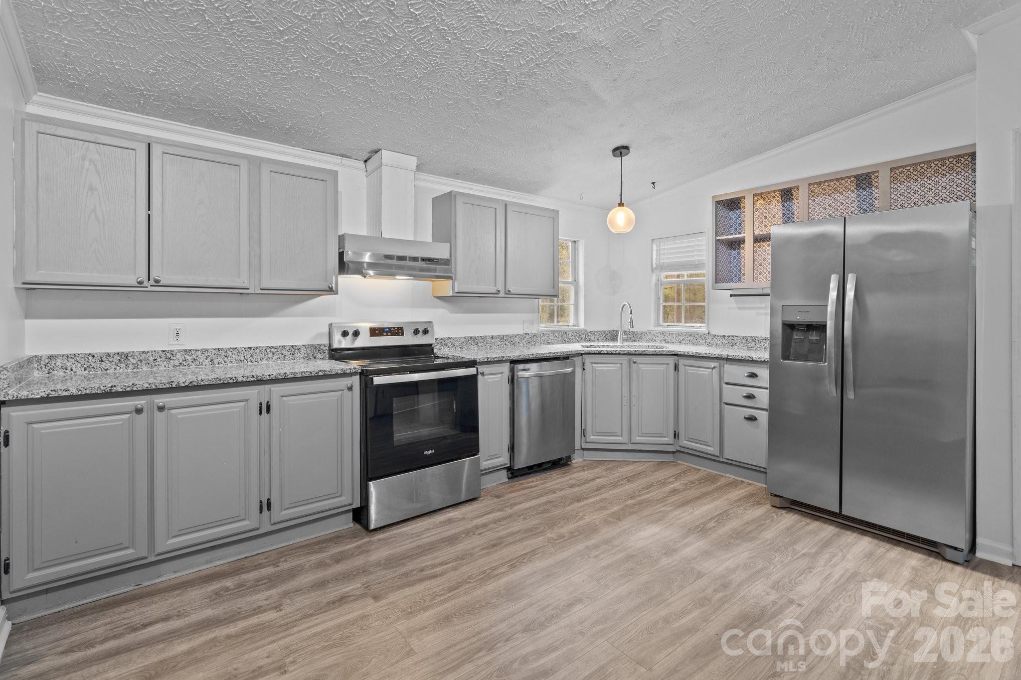 4642 Mcclure Road Charlotte NC 28216
