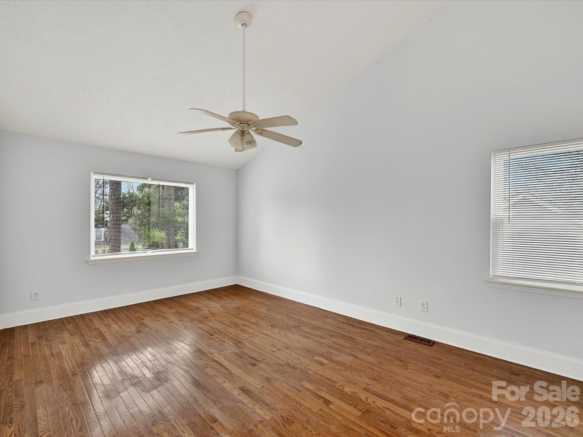 8413 Red Setter Lane Charlotte NC 28227