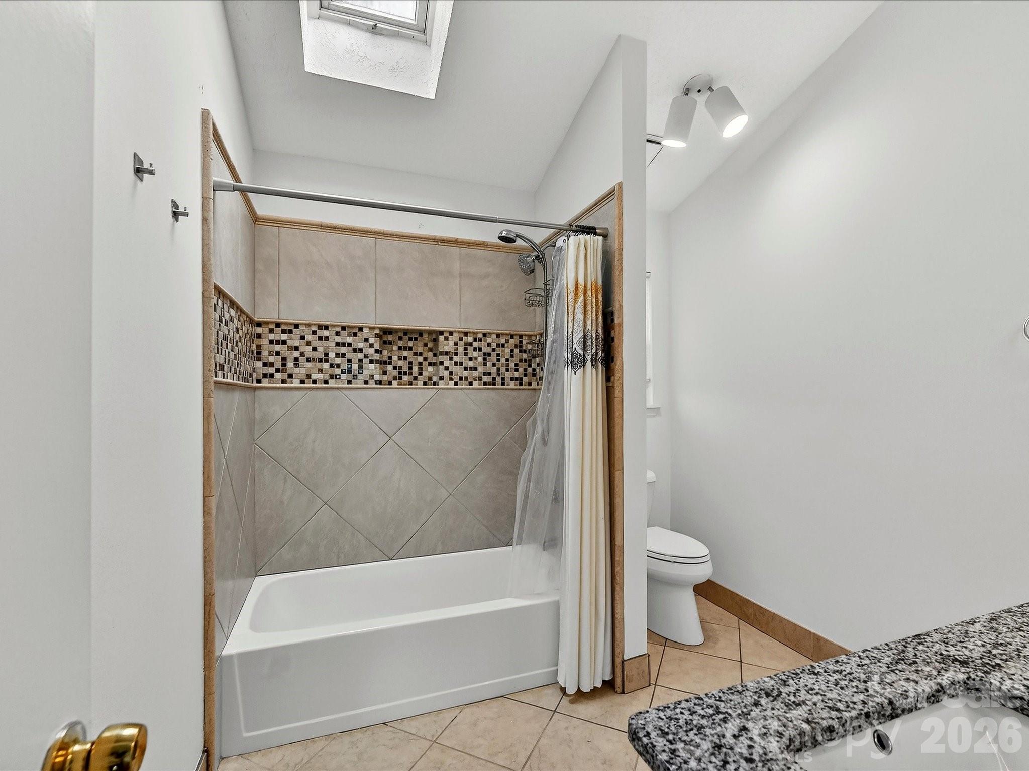 8413 Red Setter Lane Charlotte NC 28227