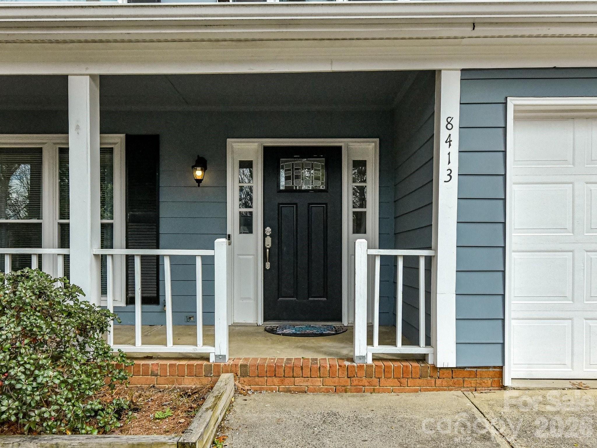8413 Red Setter Lane Charlotte NC 28227