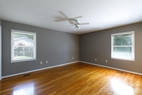 1711 Cricket Run York SC 29745