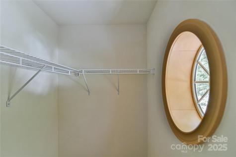 16 Skyview Court Asheville NC 28803