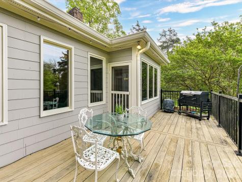 1847 Meadowood Lane Charlotte NC 28211