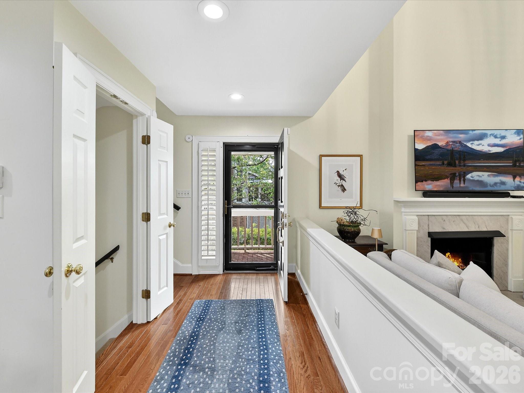 1847 Meadowood Lane Charlotte NC 28211