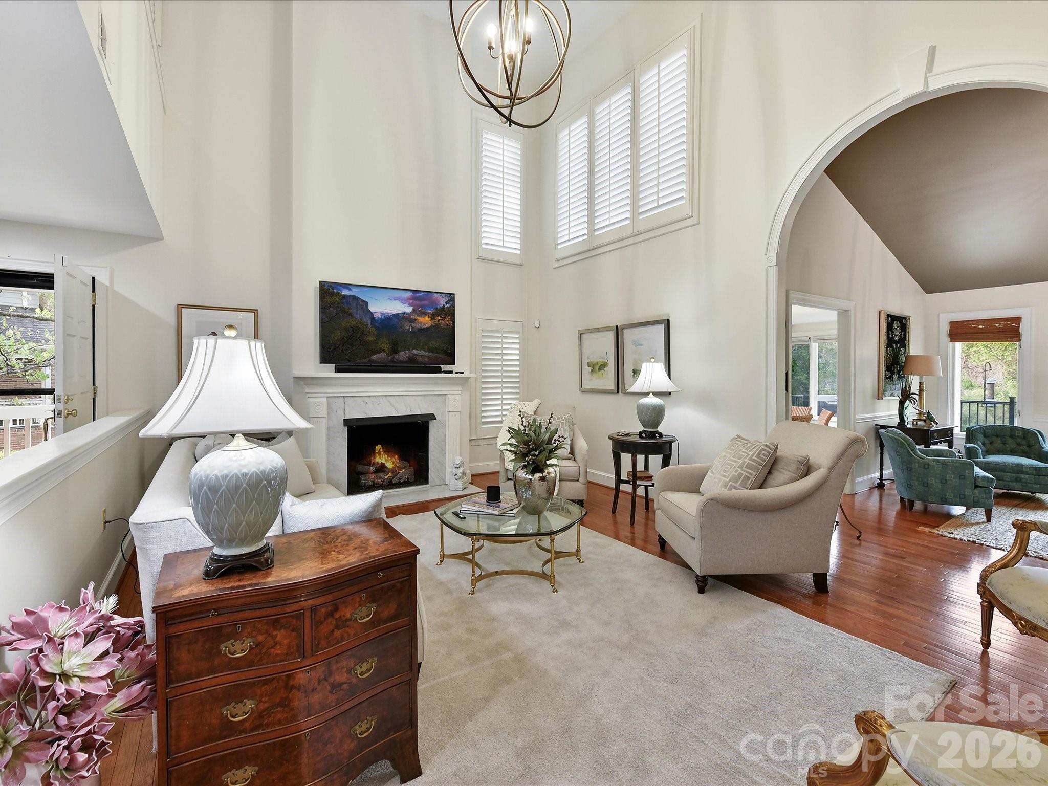 1847 Meadowood Lane Charlotte NC 28211
