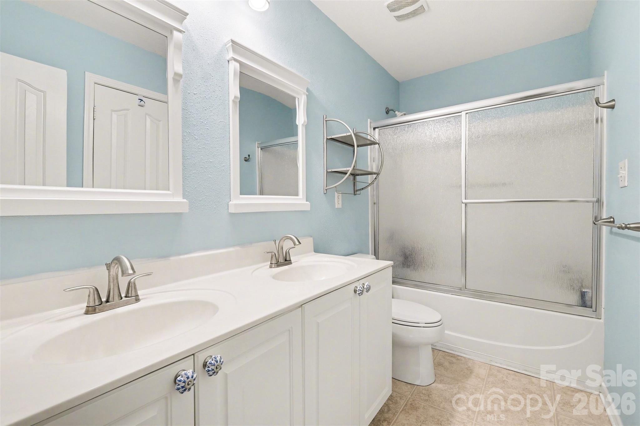 14212 Waterlyn Drive Charlotte NC 28278