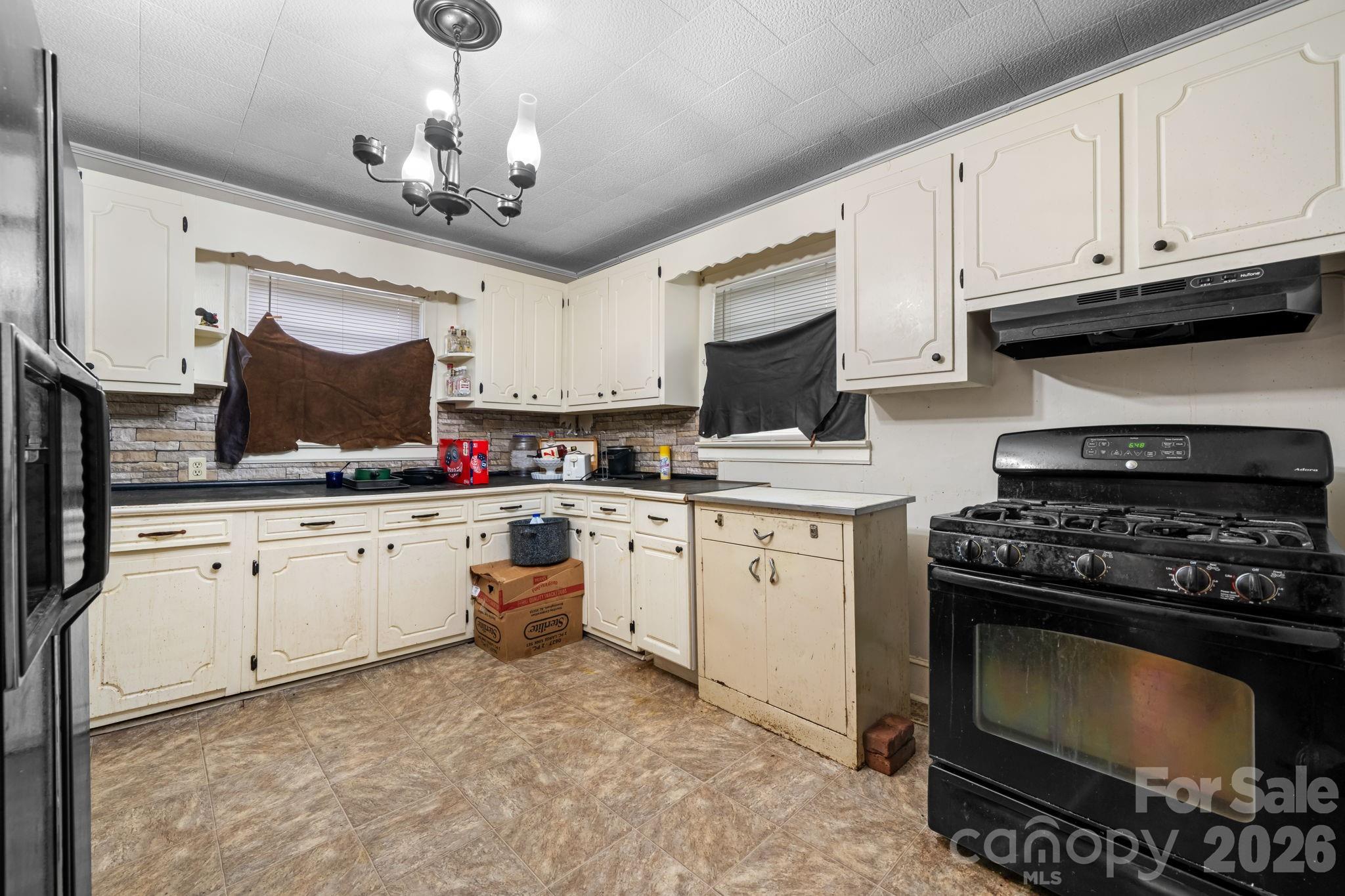 1311 N College Avenue Newton NC 28658