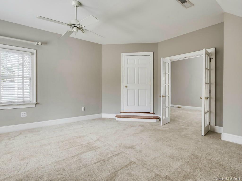 201 Wrenwood Lane Charlotte NC 28211