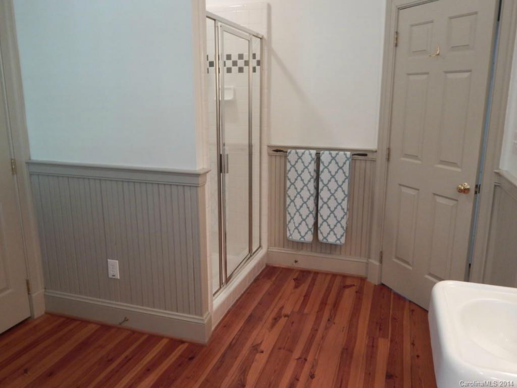 201 Wrenwood Lane Charlotte NC 28211