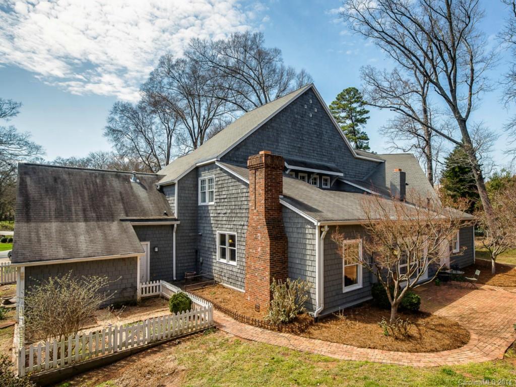 201 Wrenwood Lane Charlotte NC 28211