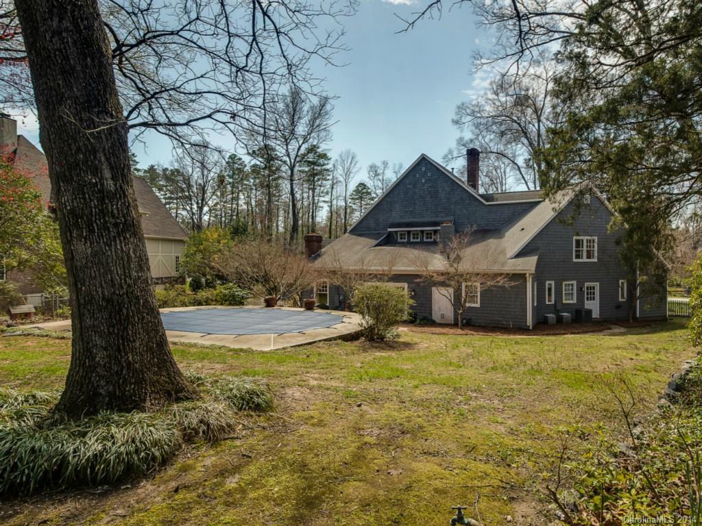 201 Wrenwood Lane Charlotte NC 28211