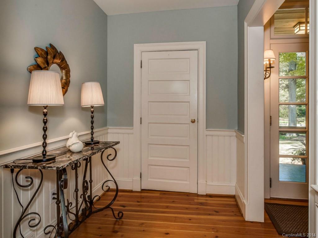 201 Wrenwood Lane Charlotte NC 28211