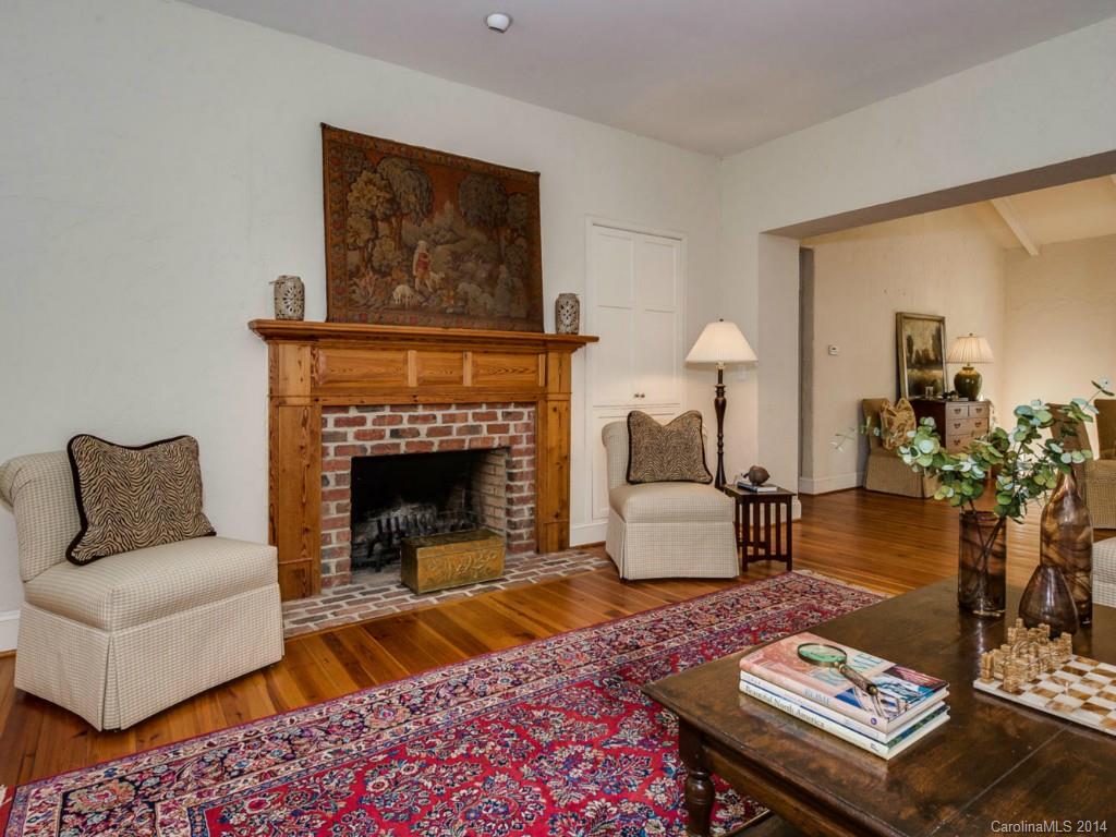 201 Wrenwood Lane Charlotte NC 28211