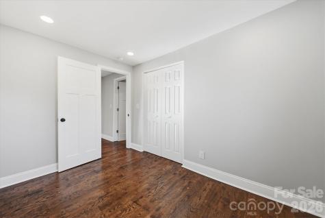 330 Harrington Street NW Lenoir NC 28645