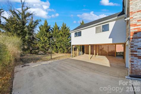 330 Harrington Street NW Lenoir NC 28645