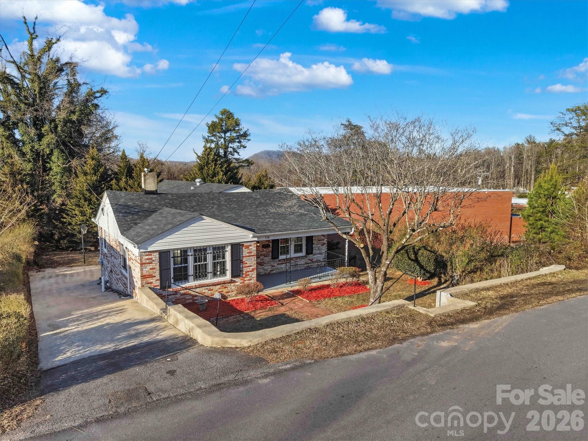 330 Harrington Street NW Lenoir NC 28645