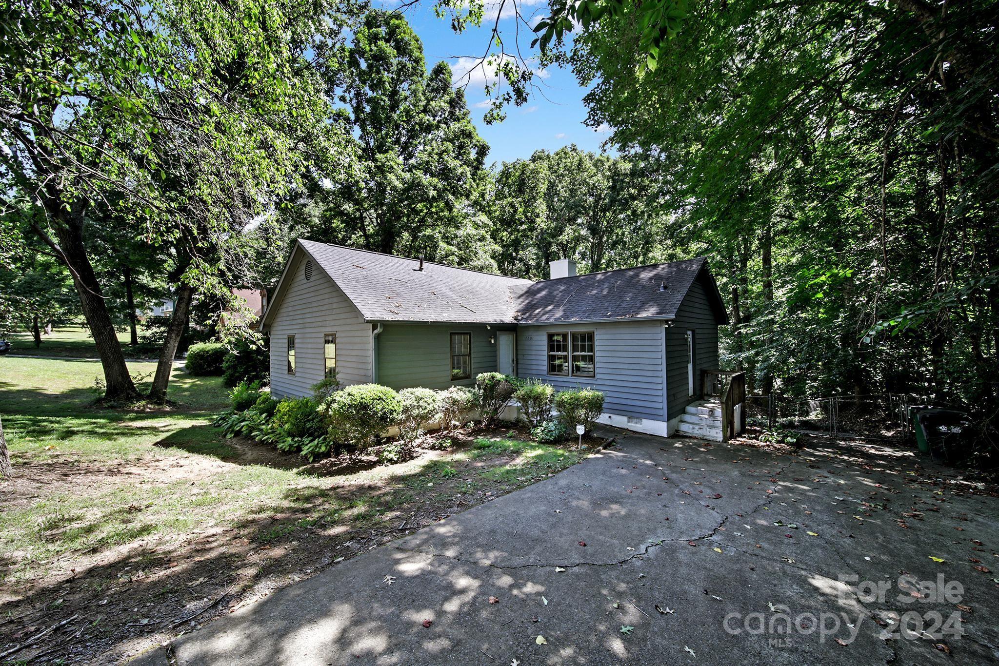 7201 Tall Tree Lane Charlotte NC 28214